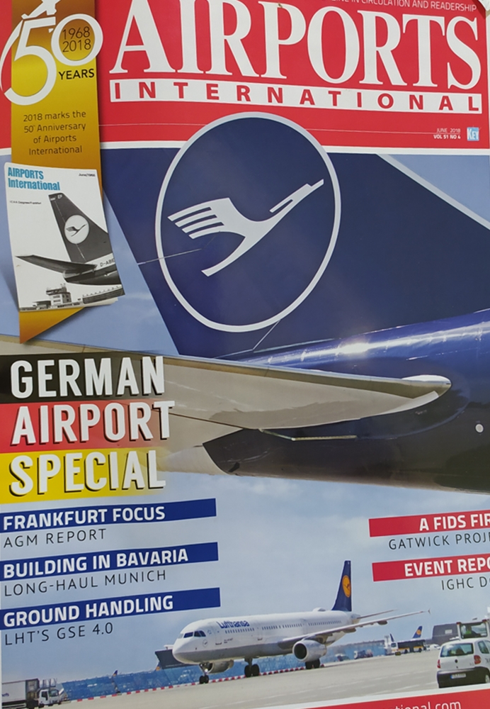 Cover AIRPORTS INTERNATIONAL: The World's Number One Airports Magazine in Circulation and Readership Vol. 51 No. 4